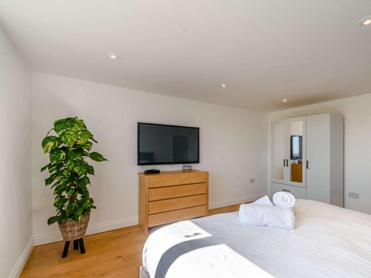 2-Bed Modern Bungalow - Outstanding Country Views Harrogate Dış mekan fotoğraf
