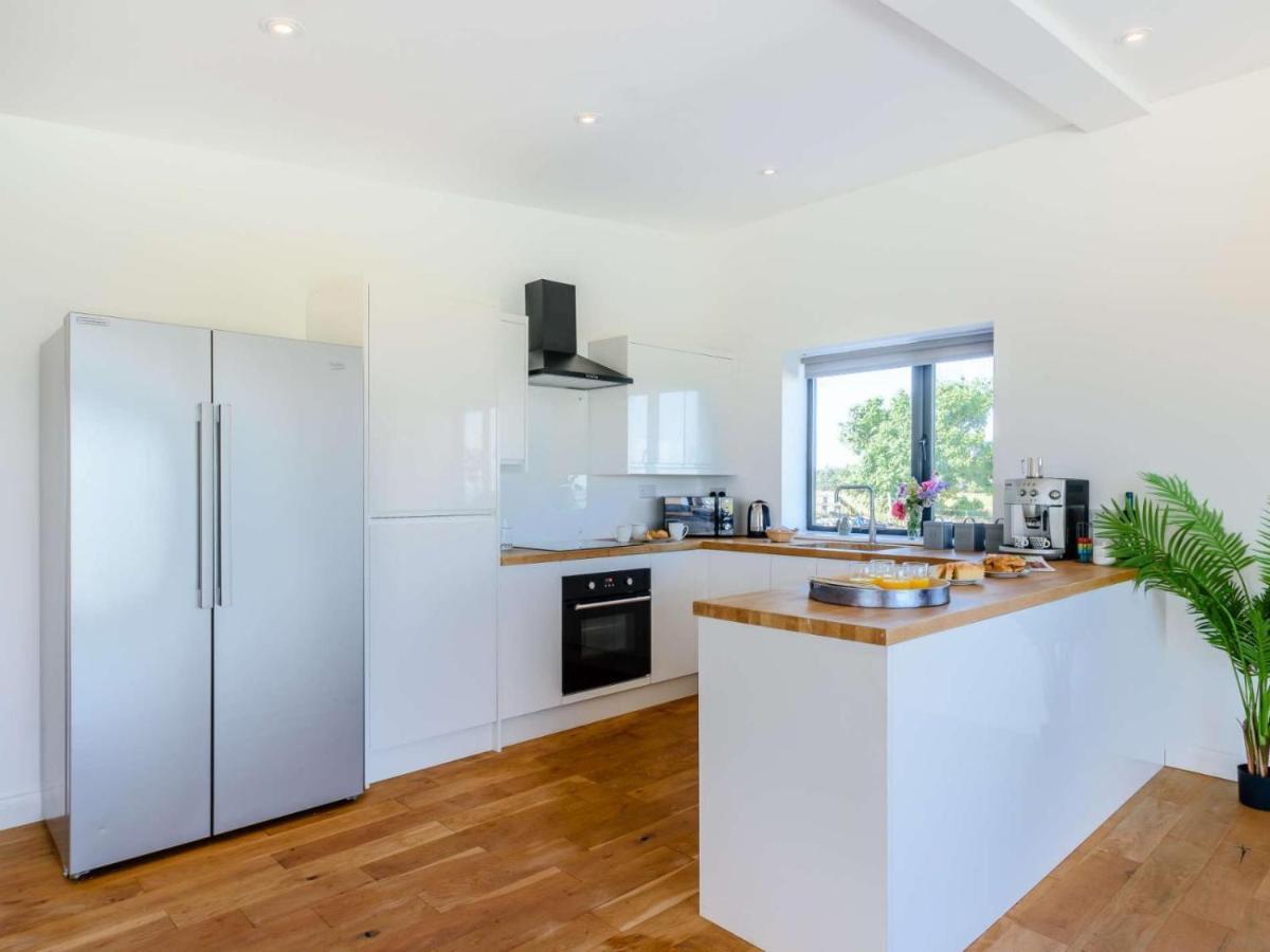 2-Bed Modern Bungalow - Outstanding Country Views Harrogate Dış mekan fotoğraf